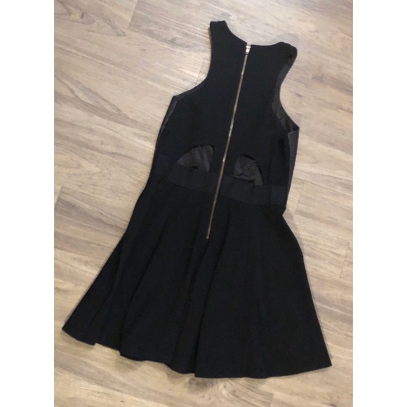 NWOT Olivaceous Dress - Picture 4 of 5